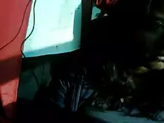 Rung cô gái trẻ cực khoái sex xuat tinh vao mom