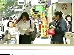 Cô gái với hình dáng mom sex hay to lớn